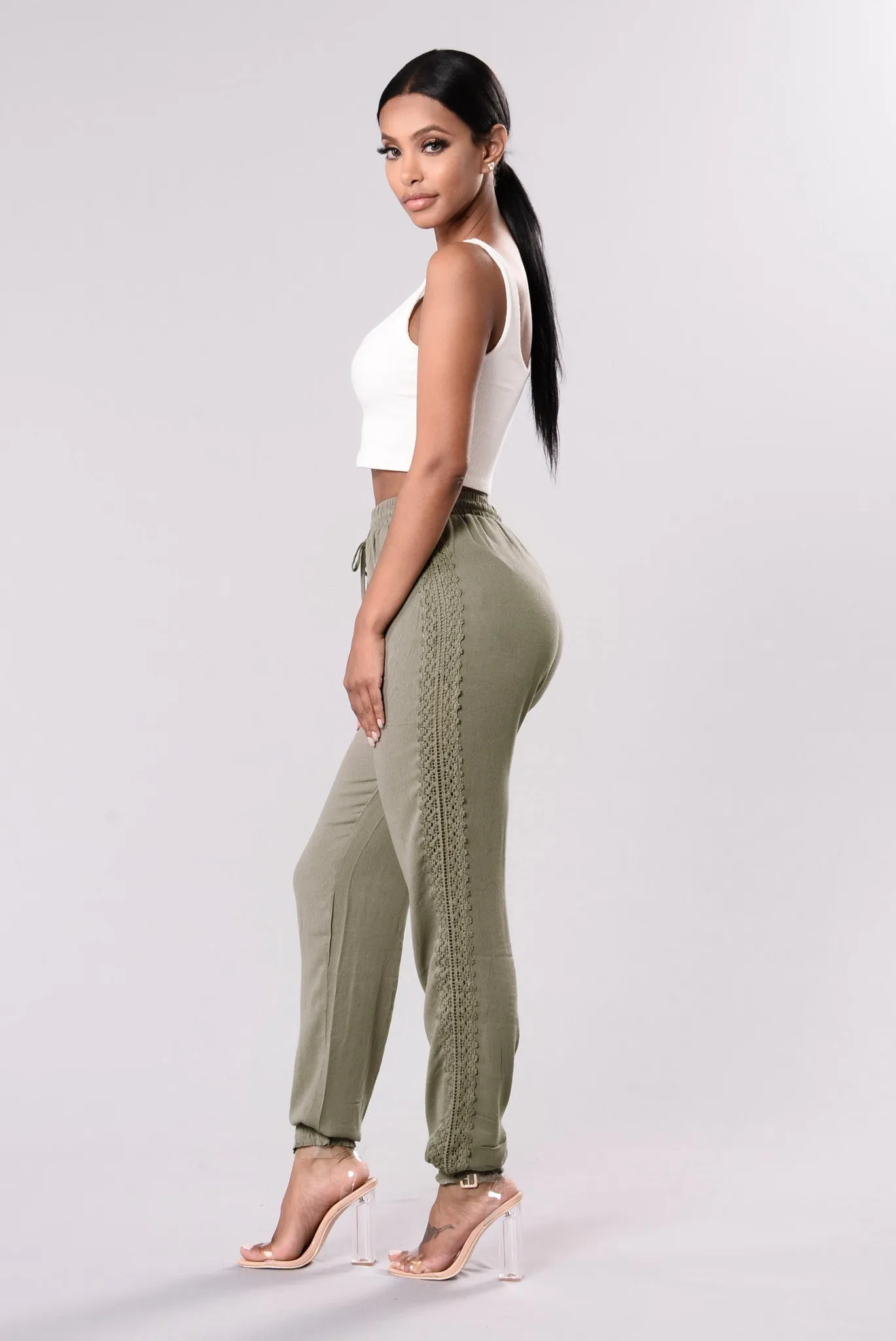 Allie Crochet Pants - Olive