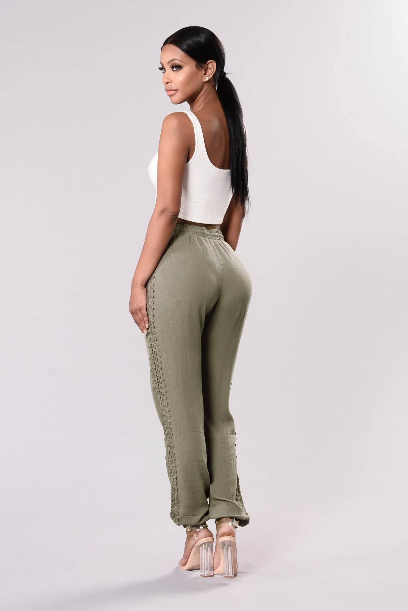 Allie Crochet Pants - Olive