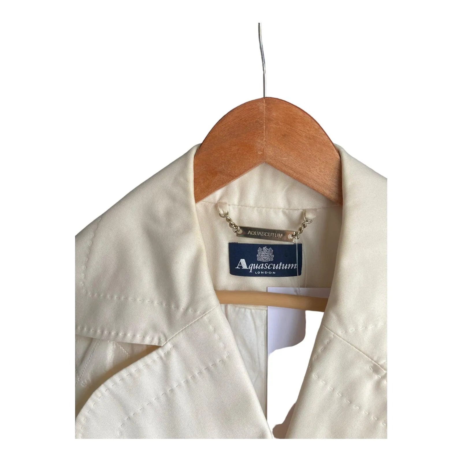 Aquascutum Silk Cream Gilet Style Jacket UK Size Medium