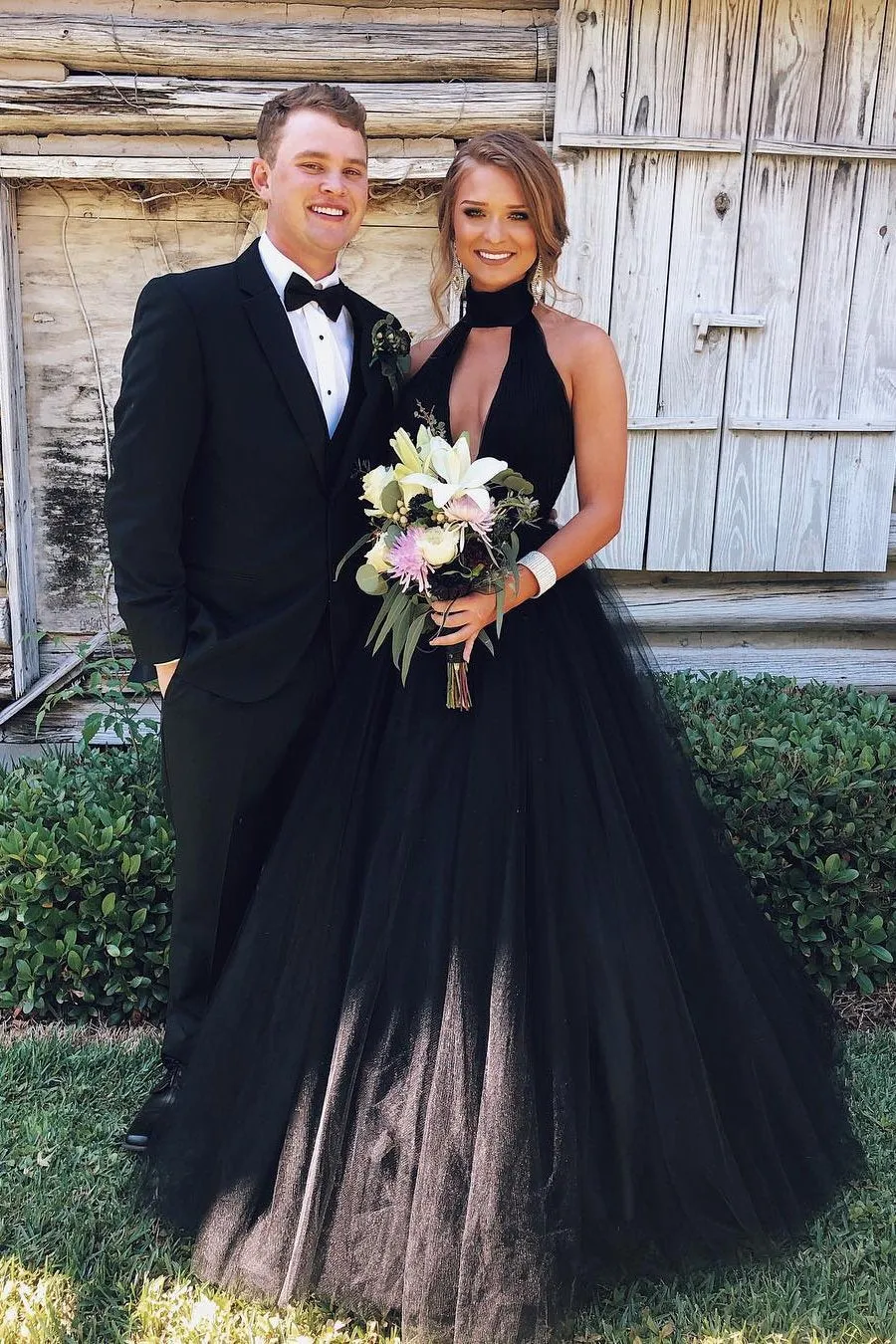 Black Open Front A-Line Tulle Halter Backless Prom Dress, PD2306260