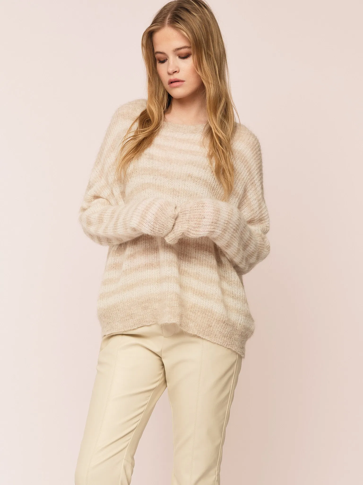 Flora RN Sweater - Beige Stripe