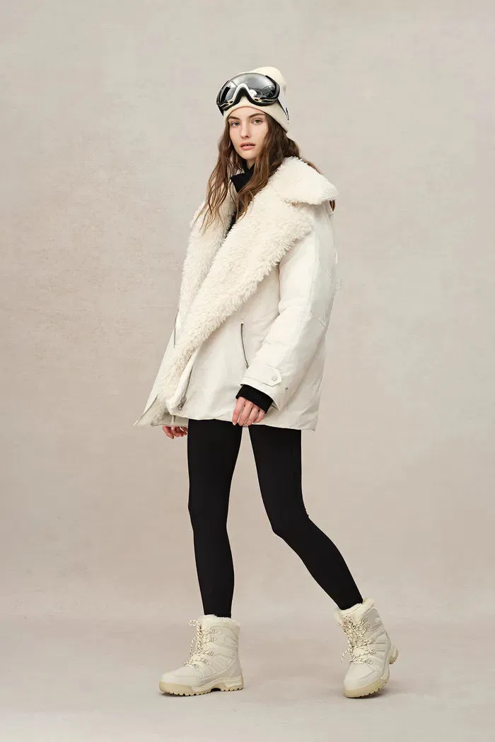 Kat White Water-Repellent Goose Down Fur Jacket in Cotton-like Fabric