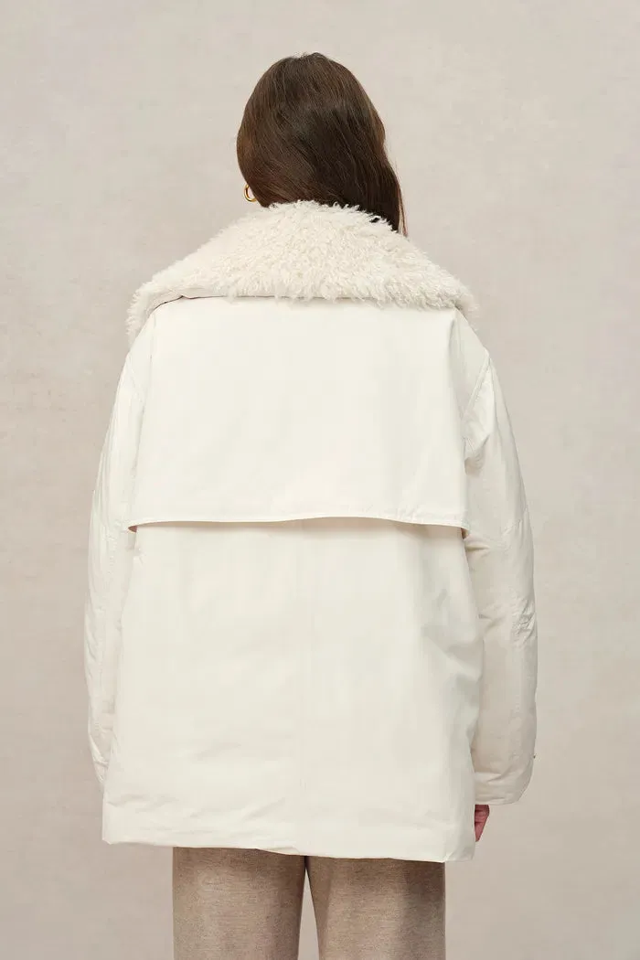 Kat White Water-Repellent Goose Down Fur Jacket in Cotton-like Fabric