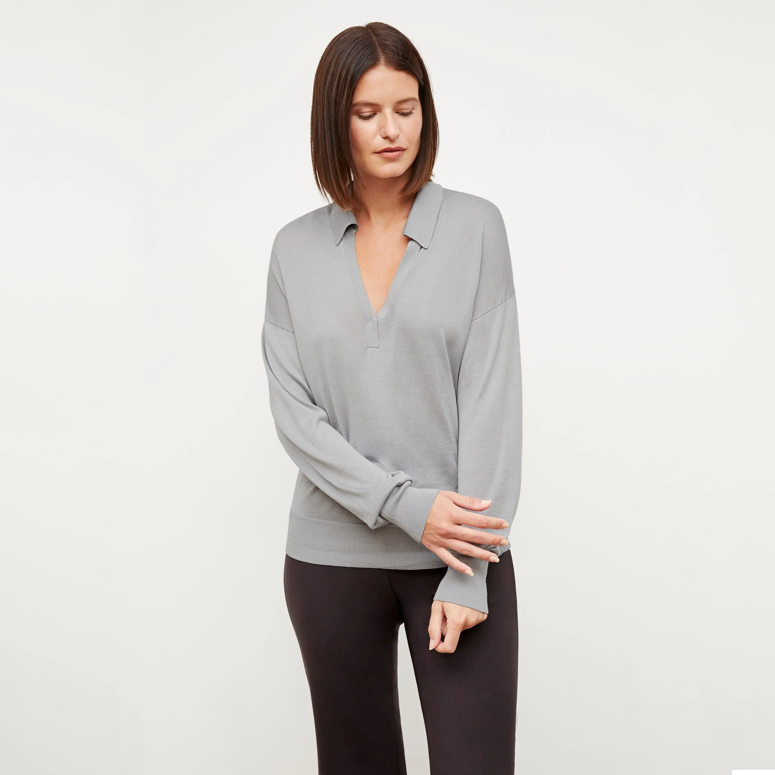 Leo Pullover - Silk Jersey :: Pale Gray