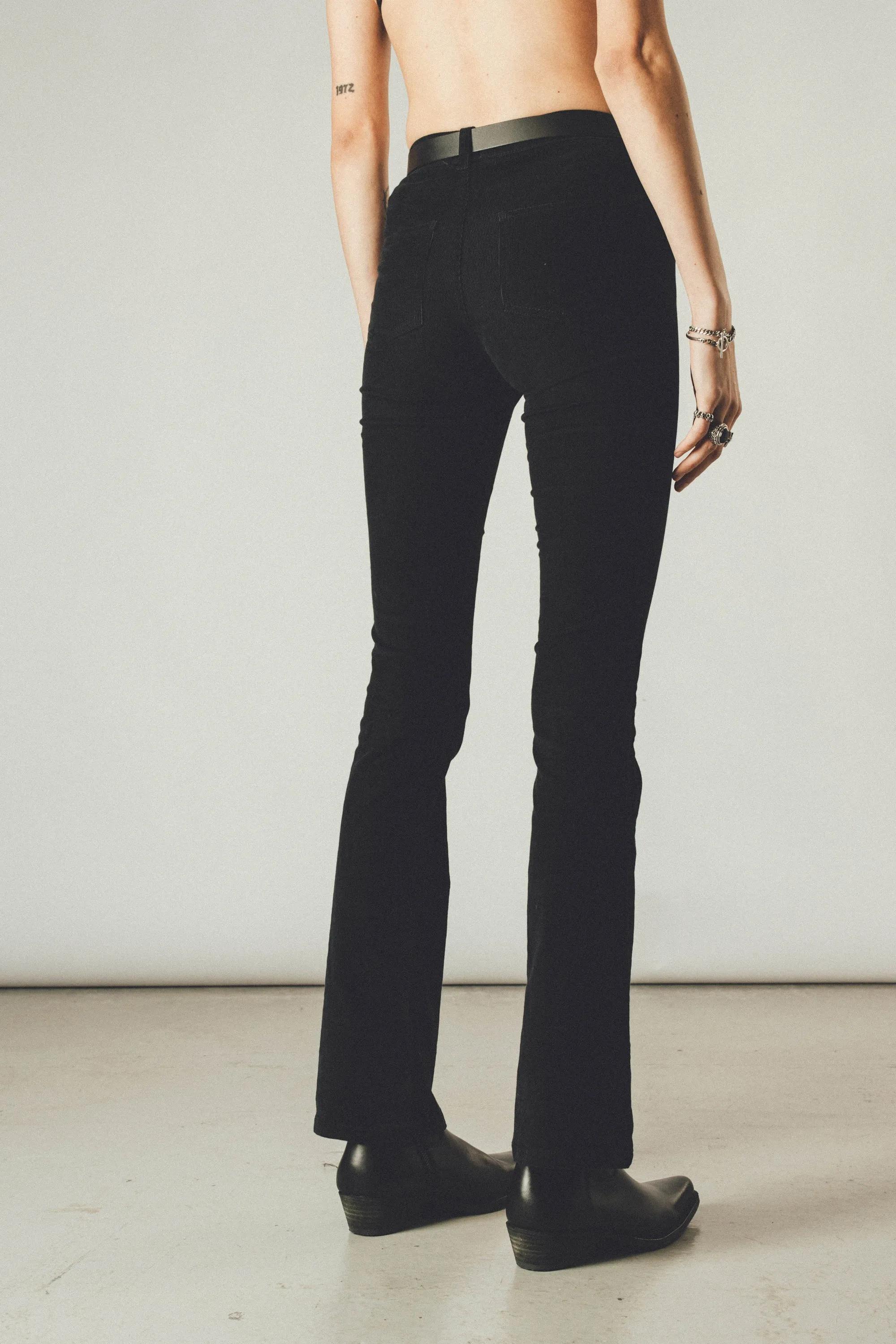 O24W Flared Pants | Black Chord