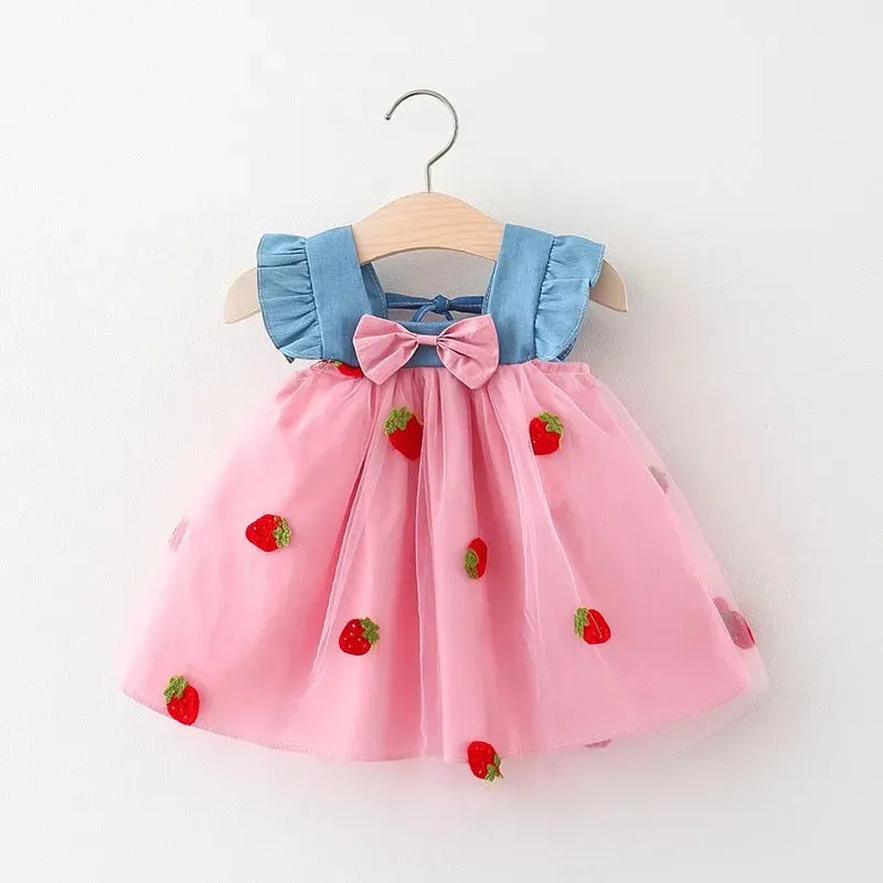 Summer New Girls' Little Flying Sleeve Dress Children's Bow Strawberry Embroidery Mesh Spliced Denim Princess Dress