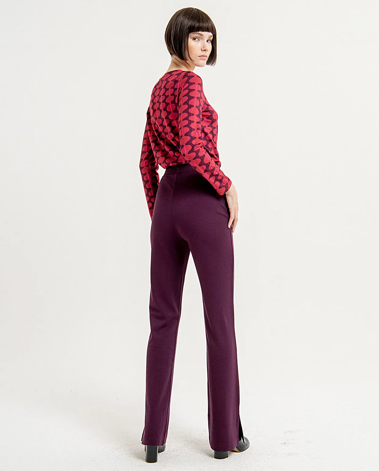 Surkana flare pants with side slits purple