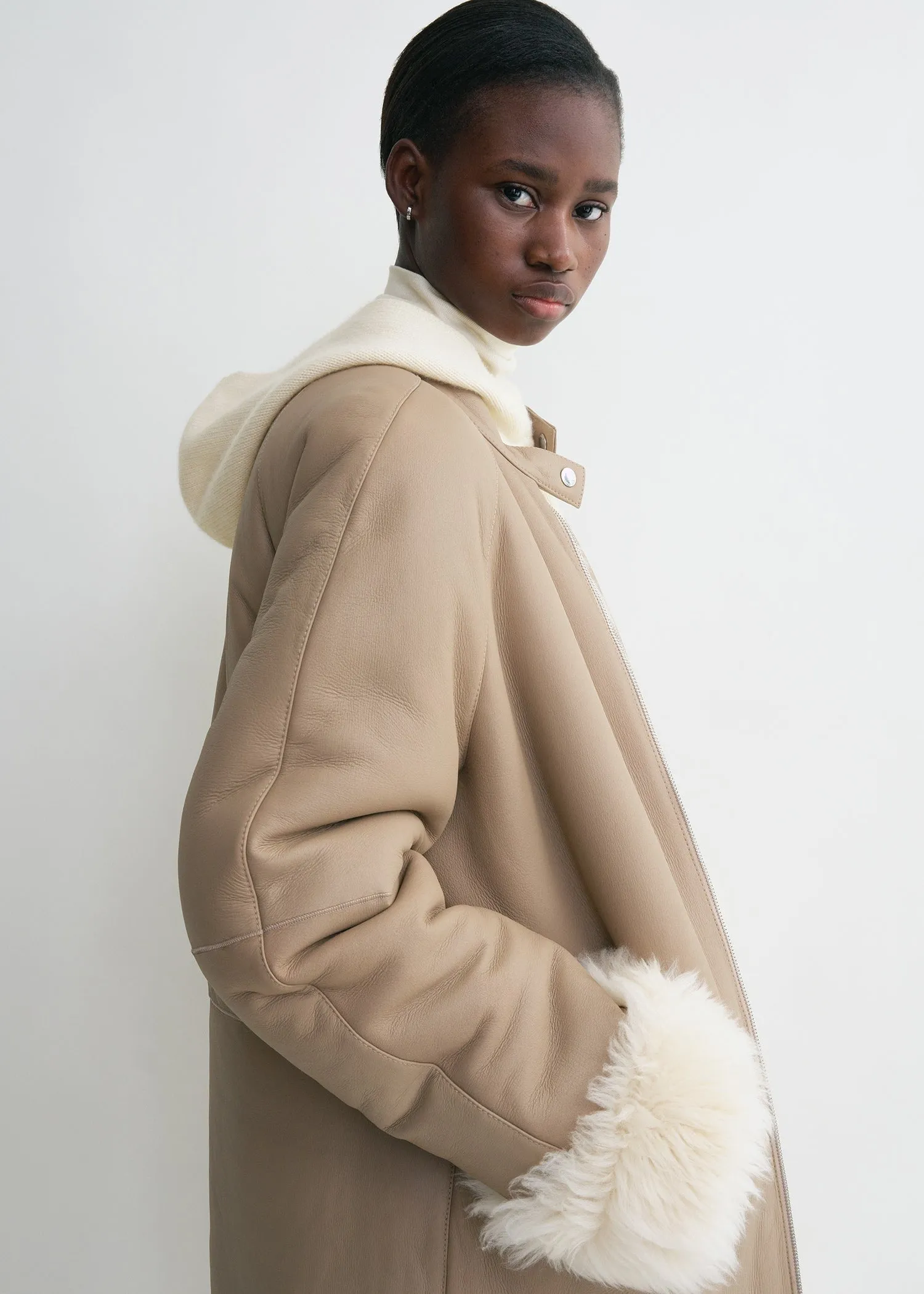 Two-way shearling coat cream/caramel