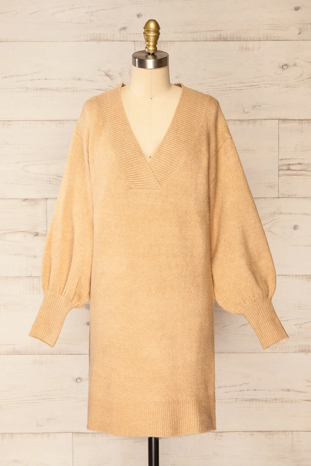 Wouna | Beige Short V-Neck Sweater Dress